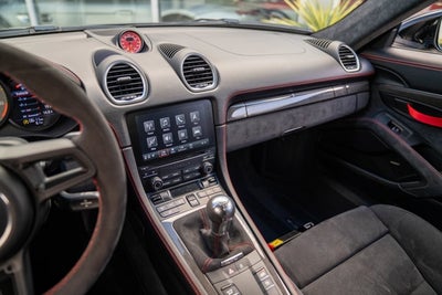 2021 Porsche 718 Cayman GT4