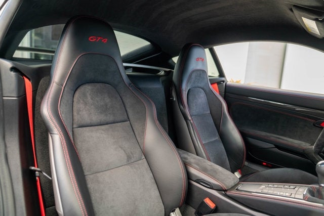 2021 Porsche 718 Cayman GT4