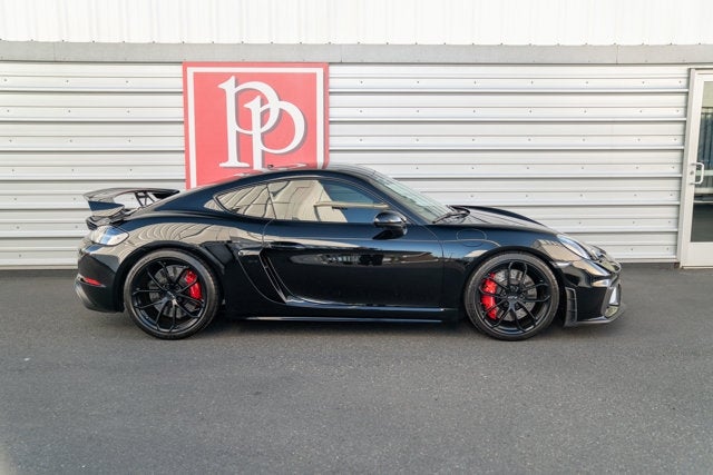 2021 Porsche 718 Cayman GT4