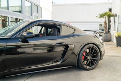 2021 Porsche 718 Cayman GT4