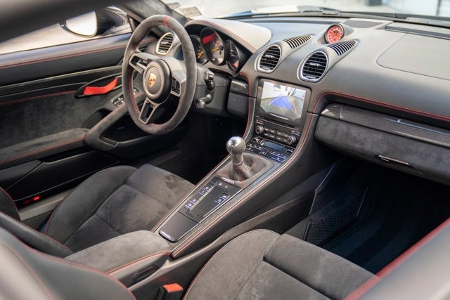 2021 Porsche 718 Cayman GT4