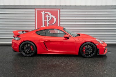 2022 Porsche 718 Cayman GT4