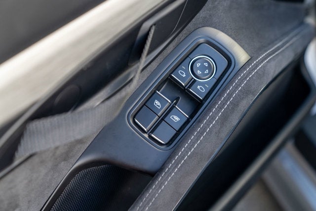 2016 Porsche Cayman GT4