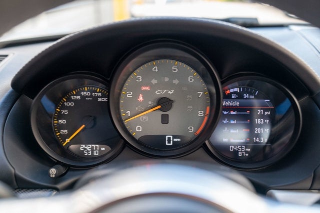 2016 Porsche Cayman GT4