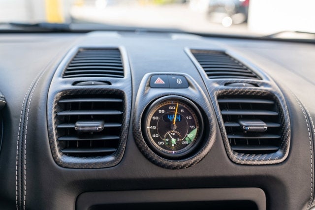 2016 Porsche Cayman GT4