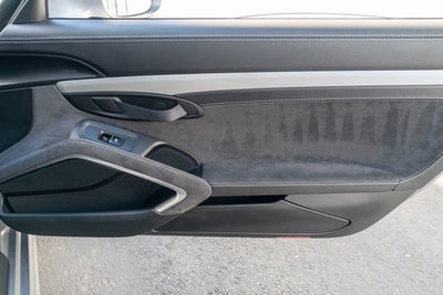 2016 Porsche Cayman GT4