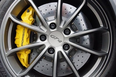 2016 Porsche Cayman GT4