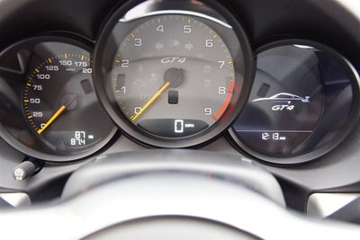 2016 Porsche Cayman GT4