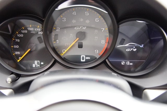 2016 Porsche Cayman GT4