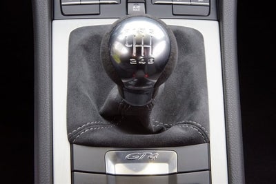 2016 Porsche Cayman GT4