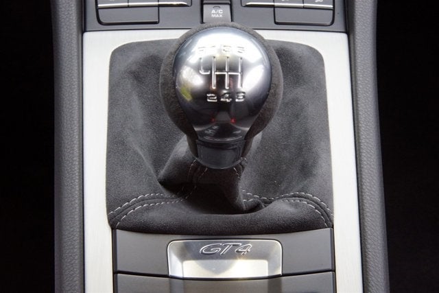 2016 Porsche Cayman GT4