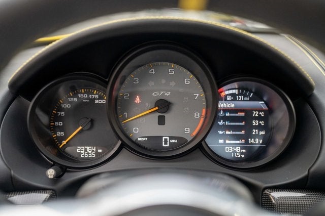 2016 Porsche Cayman GT4