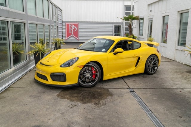 2016 Porsche Cayman GT4
