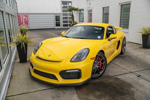 2016 Porsche Cayman GT4