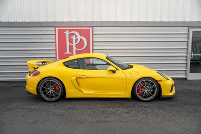 2016 Porsche Cayman GT4