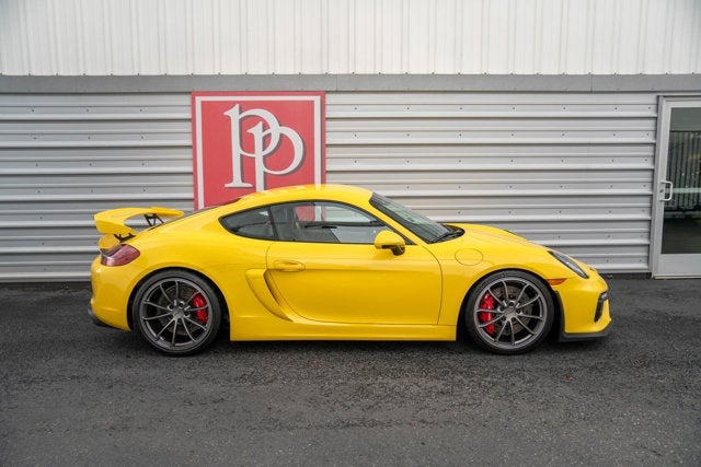 2016 Porsche Cayman GT4