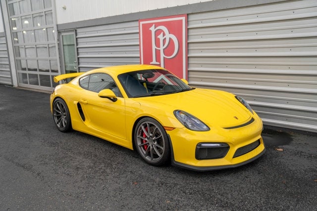 2016 Porsche Cayman GT4