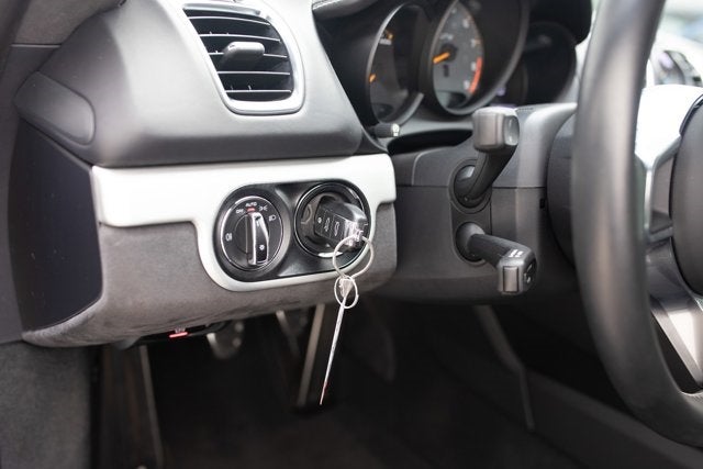 2016 Porsche Cayman GT4