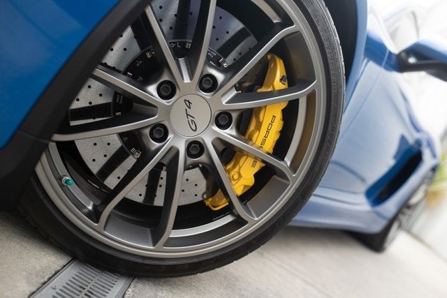 2016 Porsche Cayman GT4