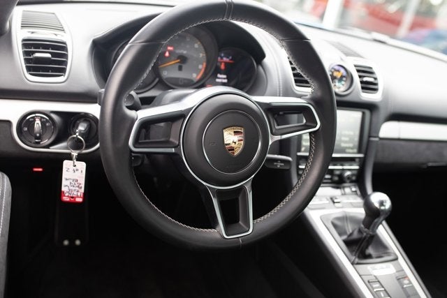 2016 Porsche Cayman GT4