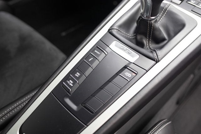 2016 Porsche Cayman GT4