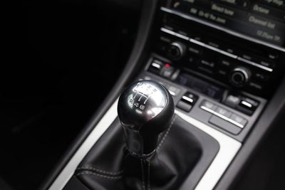 2016 Porsche Cayman GT4