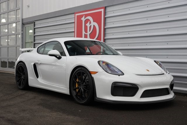 2016 Porsche Cayman GT4