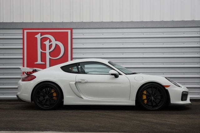 2016 Porsche Cayman GT4