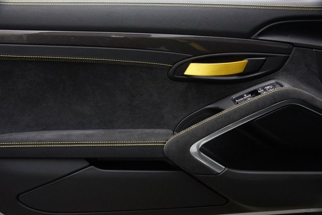 2016 Porsche Cayman GT4