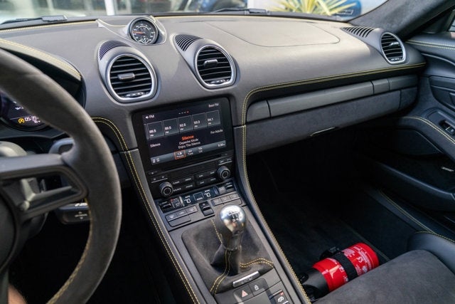 2020 Porsche 718 Cayman GT4