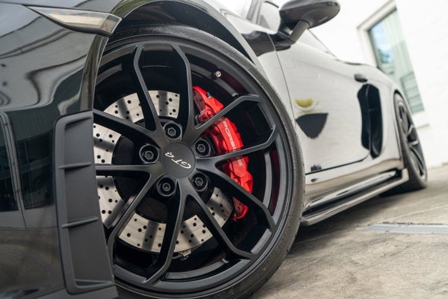 2021 Porsche 718 Cayman GT4