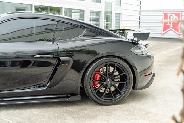 2021 Porsche 718 Cayman GT4