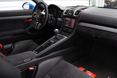 2016 Porsche Cayman GT4