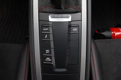 2016 Porsche Cayman GT4