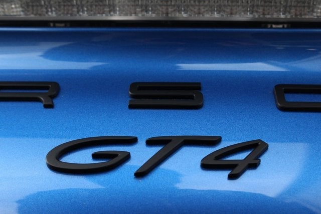 2016 Porsche Cayman GT4