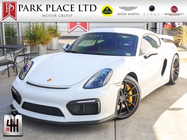 2016 Porsche Cayman GT4