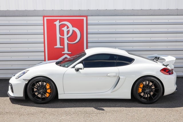 2016 Porsche Cayman GT4