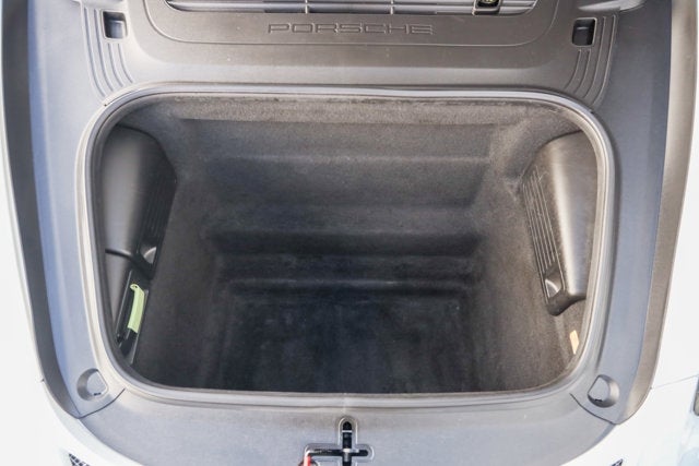 2016 Porsche Cayman GT4