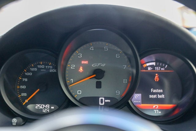 2016 Porsche Cayman GT4