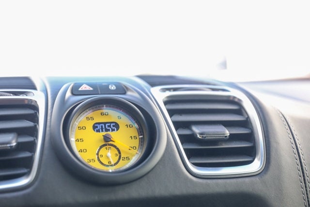 2016 Porsche Cayman GT4