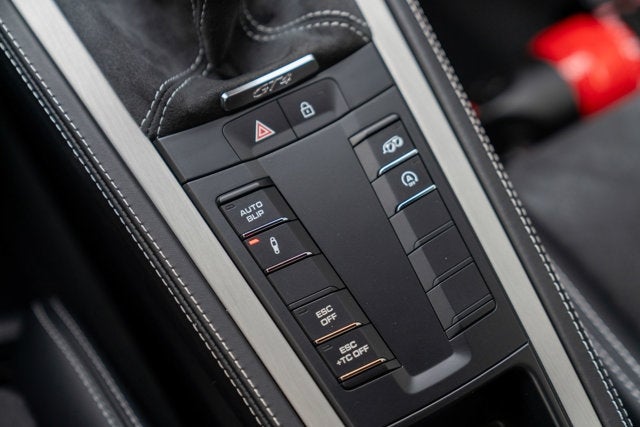 2020 Porsche 718 Cayman GT4