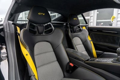 2020 Porsche 718 Cayman GT4