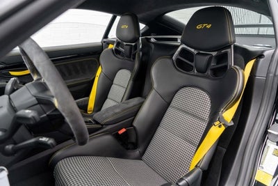 2020 Porsche 718 Cayman GT4