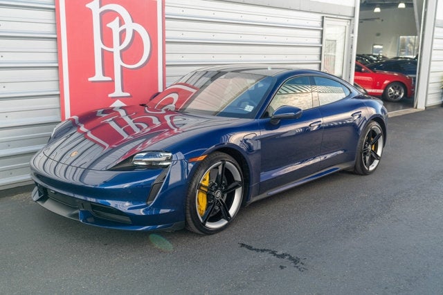 2020 Porsche Taycan Turbo