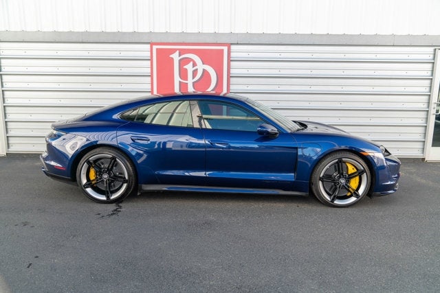 2020 Porsche Taycan Turbo