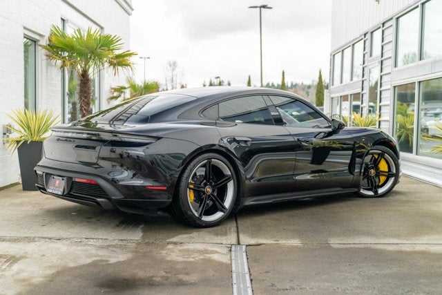 2020 Porsche Taycan Turbo S