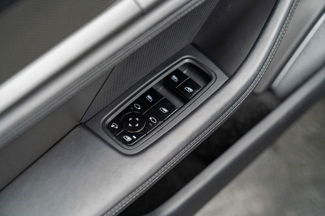 2020 Porsche Taycan Turbo S