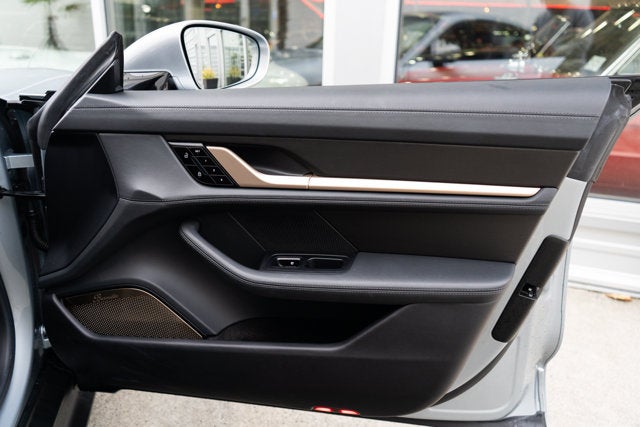 2020 Porsche Taycan Turbo S