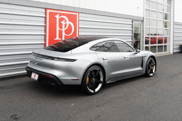 2020 Porsche Taycan Turbo S