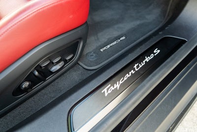 2021 Porsche Taycan Turbo S